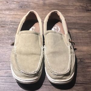 Boat shoes